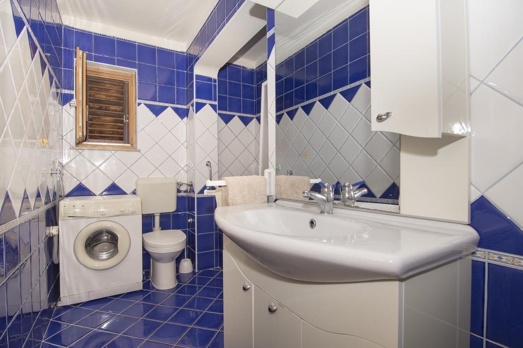 Apartman -Jele Apartment Fazana Exterior photo