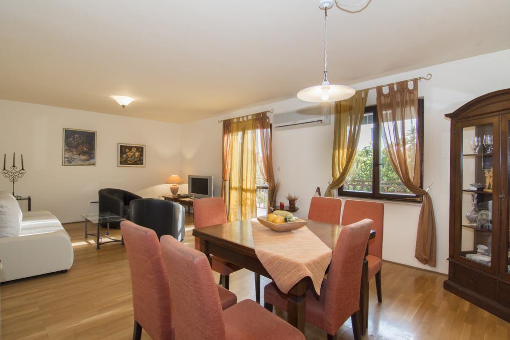 Apartman -Jele Apartment Fazana Exterior photo